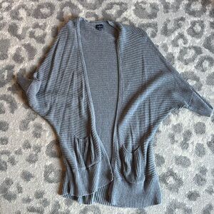 American Eagle Cardigan